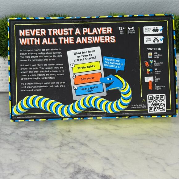 Snakes Board Game - Picture 2 of 5